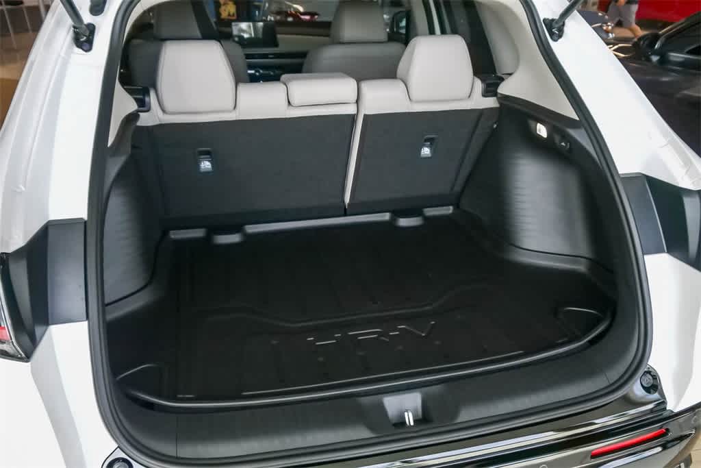 Thumbnail: 2026 Honda HR-V - 11
