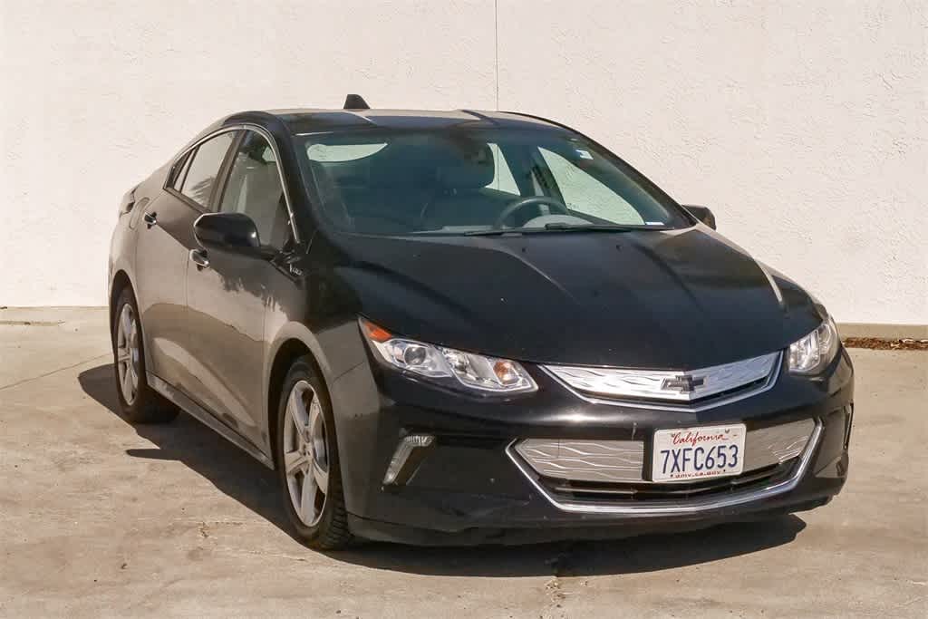 Thumbnail: 2017 Chevrolet Volt - 3