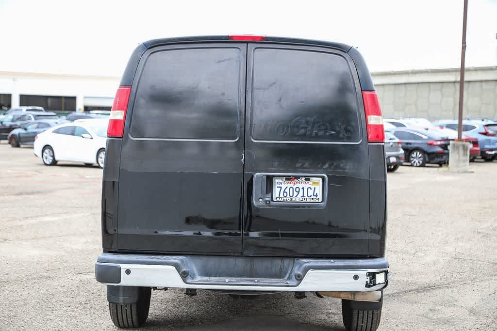 Thumbnail: 2018 Chevrolet Express - 5