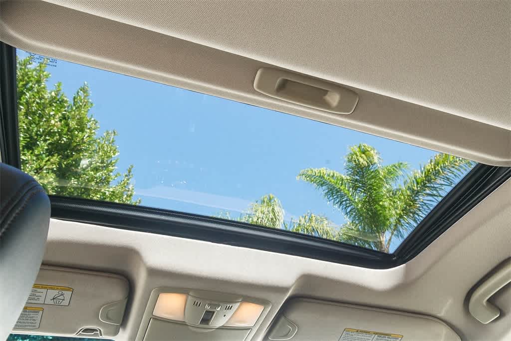 Thumbnail: 2013 INFINITI FX37 - 15