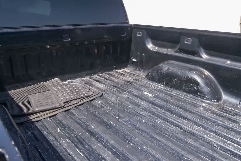 Thumbnail: 2011 Chevrolet Silverado 1500 - 23