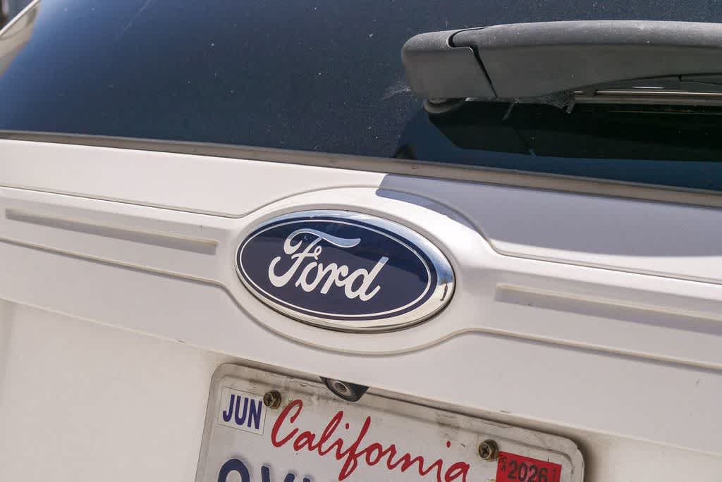 Thumbnail: 2014 Ford Edge - 11