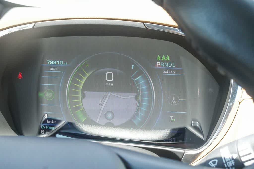 Thumbnail: 2016 Chevrolet Volt - 22