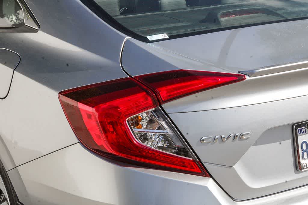 Thumbnail: 2018 Honda Civic - 10