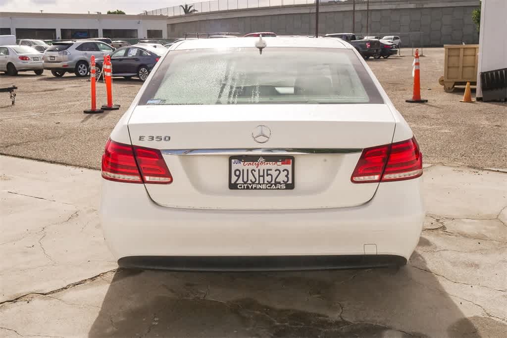 Thumbnail: 2014 Mercedes-Benz E-Class - 8