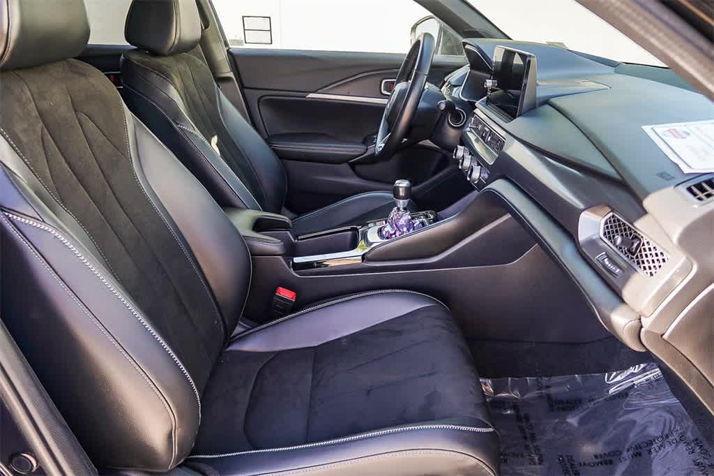 Thumbnail: 2023 Acura Integra - 19