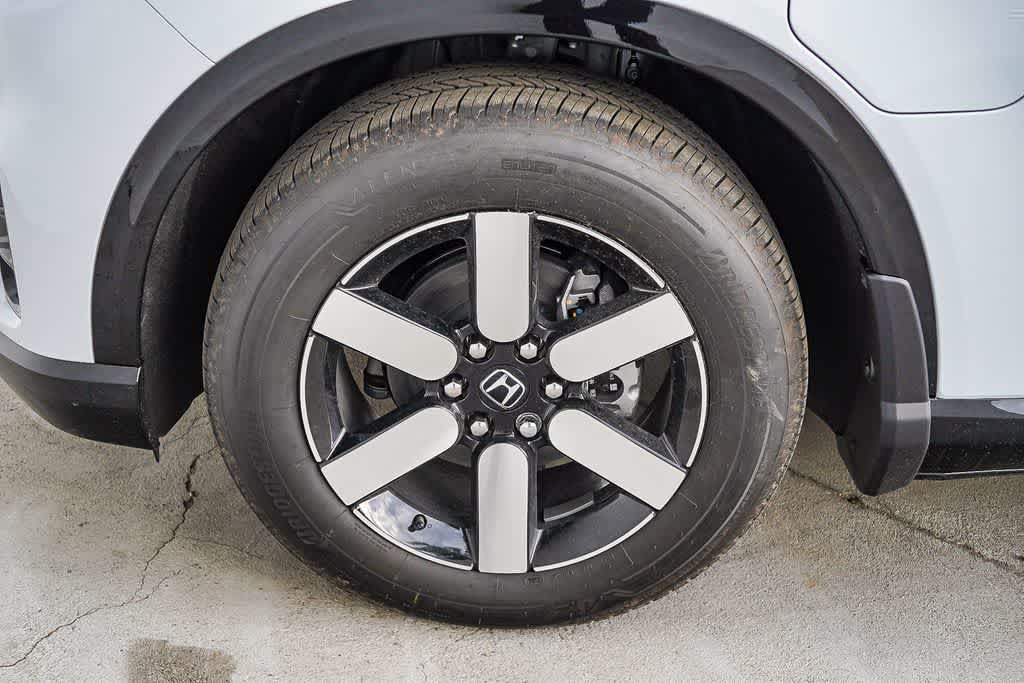 Thumbnail: 2026 Honda Prologue - 10