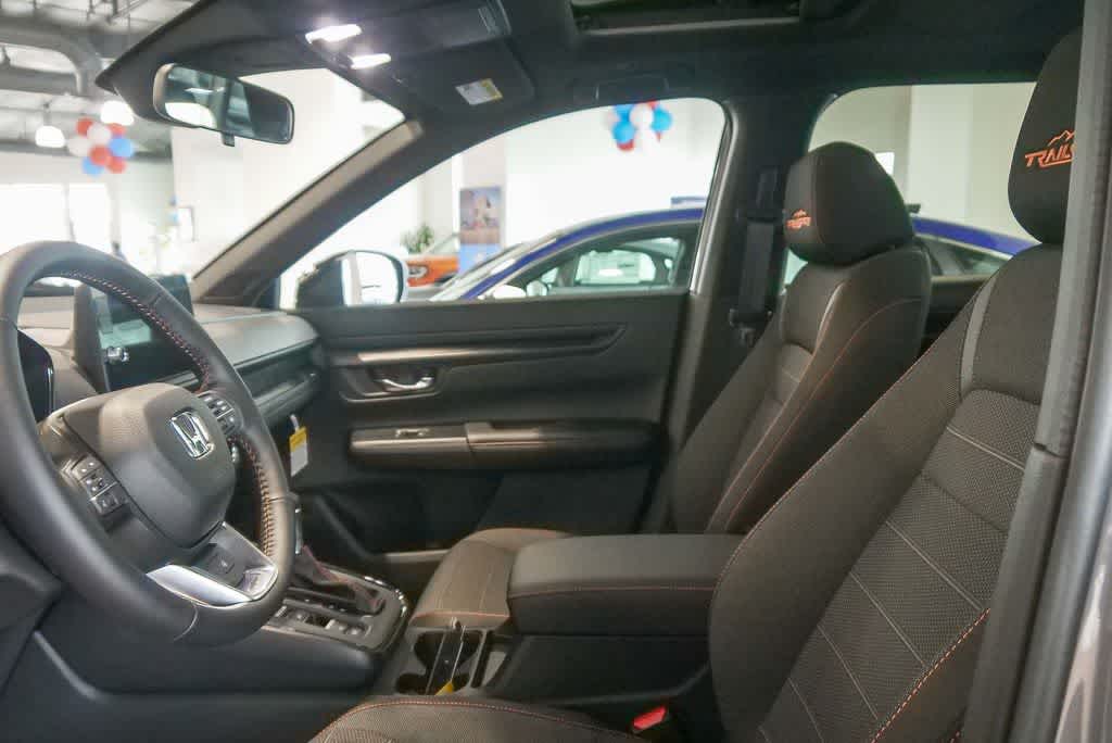 Thumbnail: 2026 Honda CR-V - 17