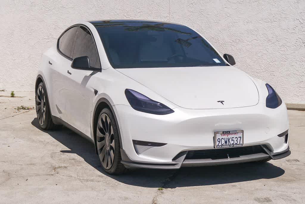 Thumbnail: 2022 Tesla Model Y - 3