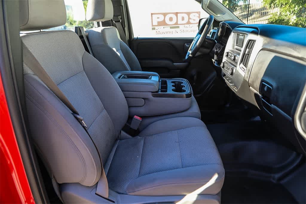 Thumbnail: 2015 Chevrolet Silverado 2500 - 16