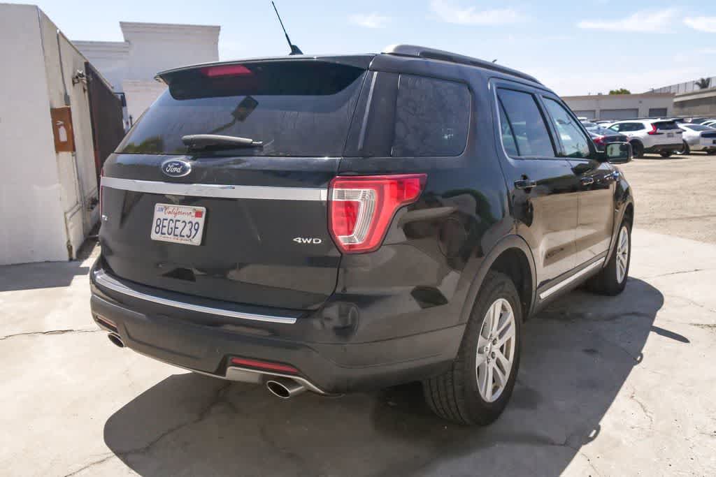 Thumbnail: 2018 Ford Explorer - 9