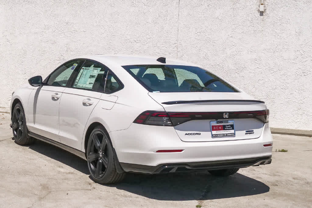 2026 Honda Accord Hybrid Sport-L - Photo 7