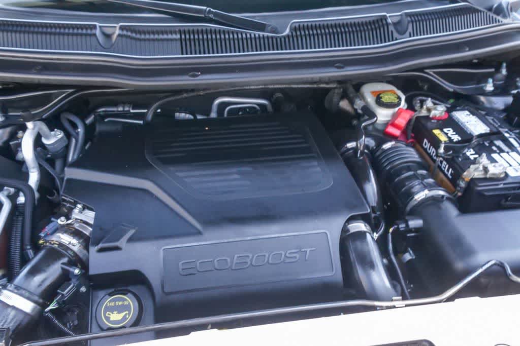 Thumbnail: 2016 Ford Explorer - 21