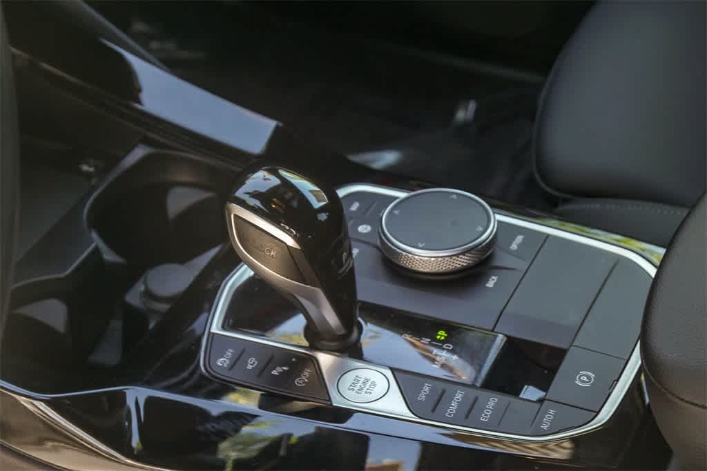 Thumbnail: 2024 BMW X3 - 15