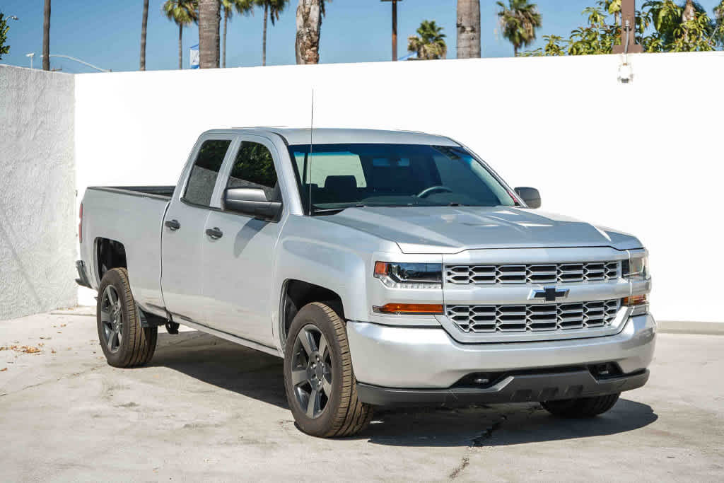 2016 Chevrolet Silverado 1500 Custom - Photo 3