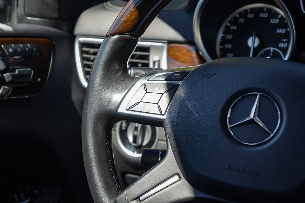 Thumbnail: 2014 Mercedes-Benz GL-Class - 16