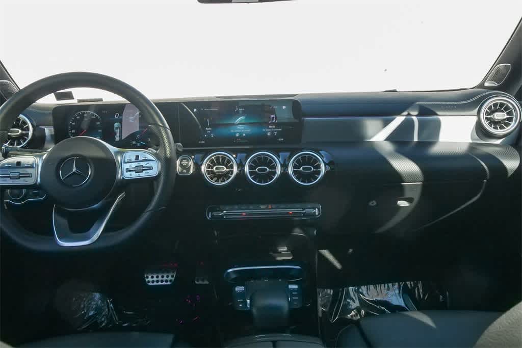 Thumbnail: 2021 Mercedes-Benz A-Class - 12