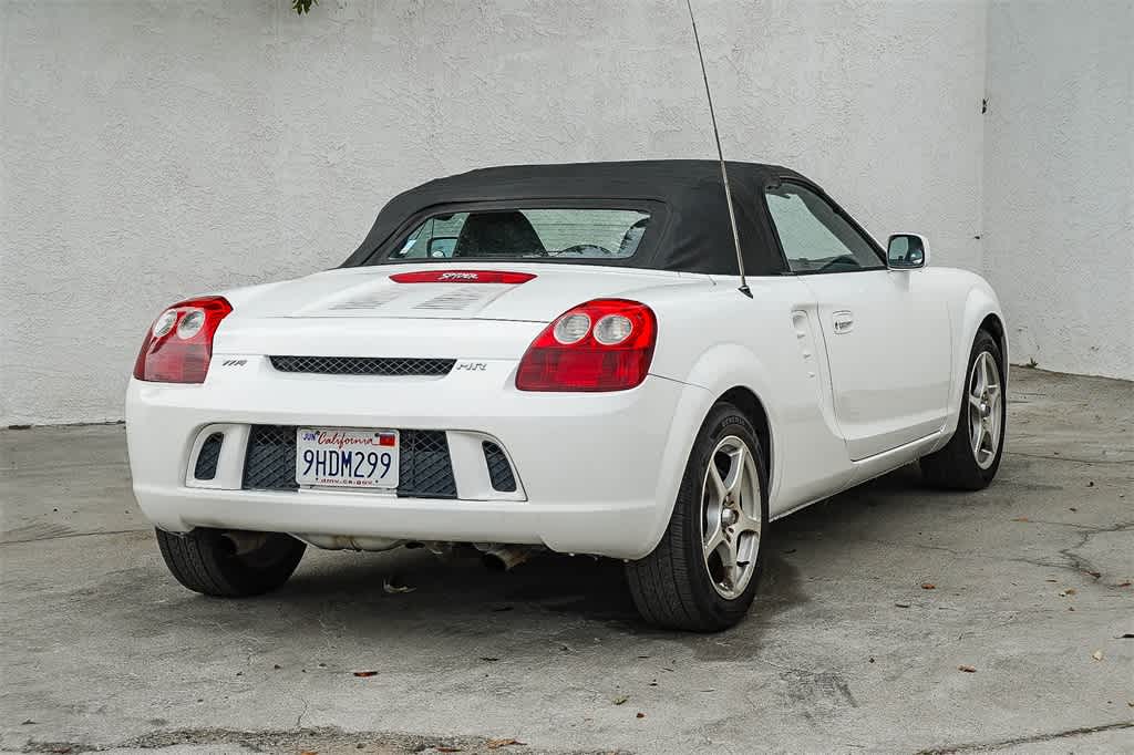 Thumbnail: 2003 Toyota MR2 Spyder - 4