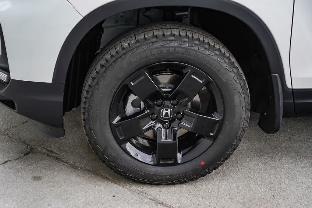 Thumbnail: 2026 Honda Ridgeline - 10