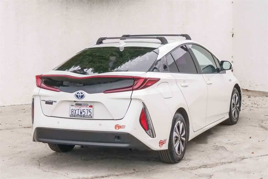 Thumbnail: 2017 Toyota Prius Prime - 7