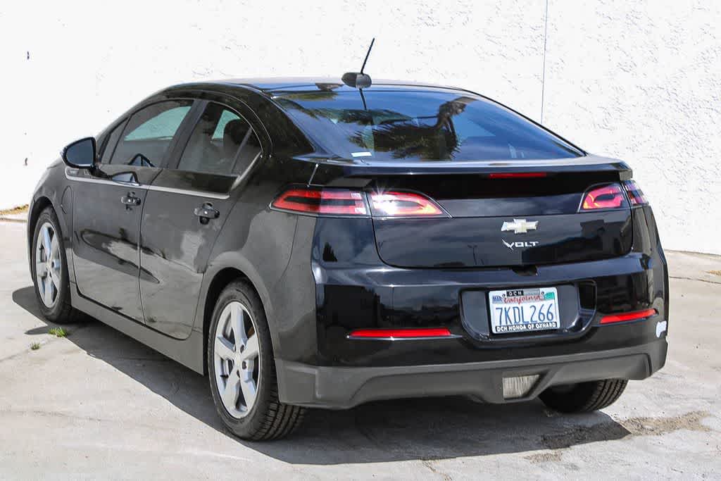 Thumbnail: 2015 Chevrolet Volt - 10