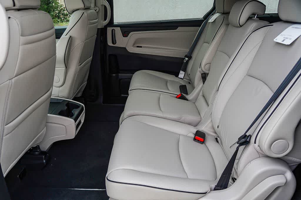 Thumbnail: 2026 Honda Odyssey - 23