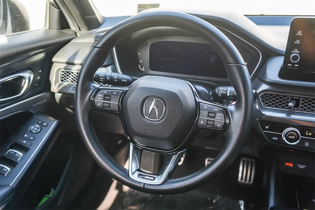 Thumbnail: 2023 Acura Integra - 15