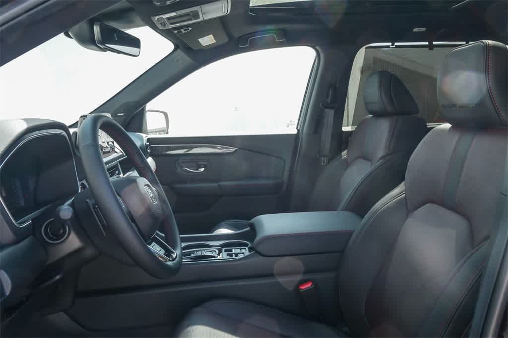 Thumbnail: 2025 Honda Pilot - 20