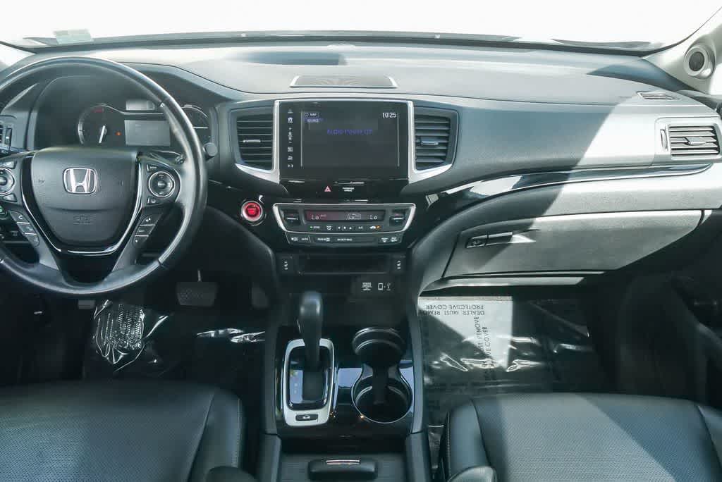 Thumbnail: 2018 Honda Ridgeline - 11