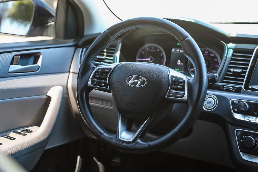 Thumbnail: 2018 Hyundai Sonata - 14