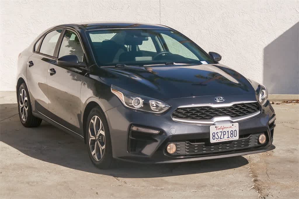 Thumbnail: 2021 Kia Forte - 3