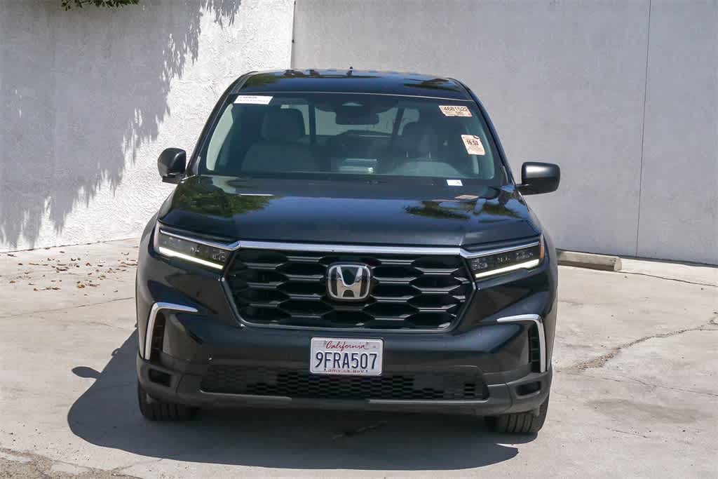 Thumbnail: 2023 Honda Pilot - 2