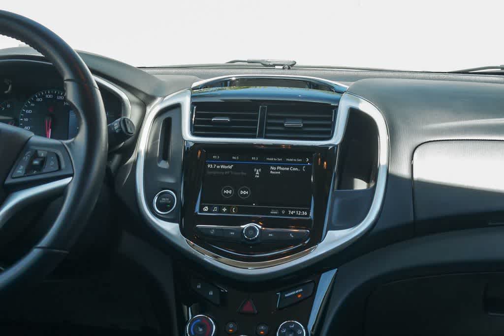 Thumbnail: 2019 Chevrolet Sonic - 12