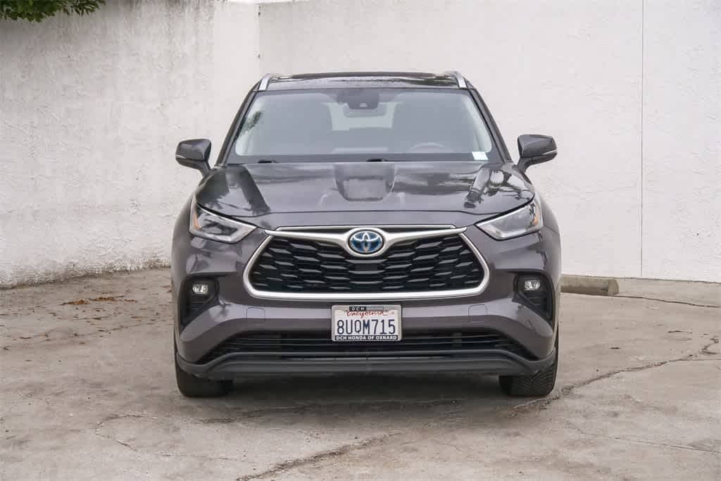 Used 2021 Toyota Highlander Hybrid XLE SUV
