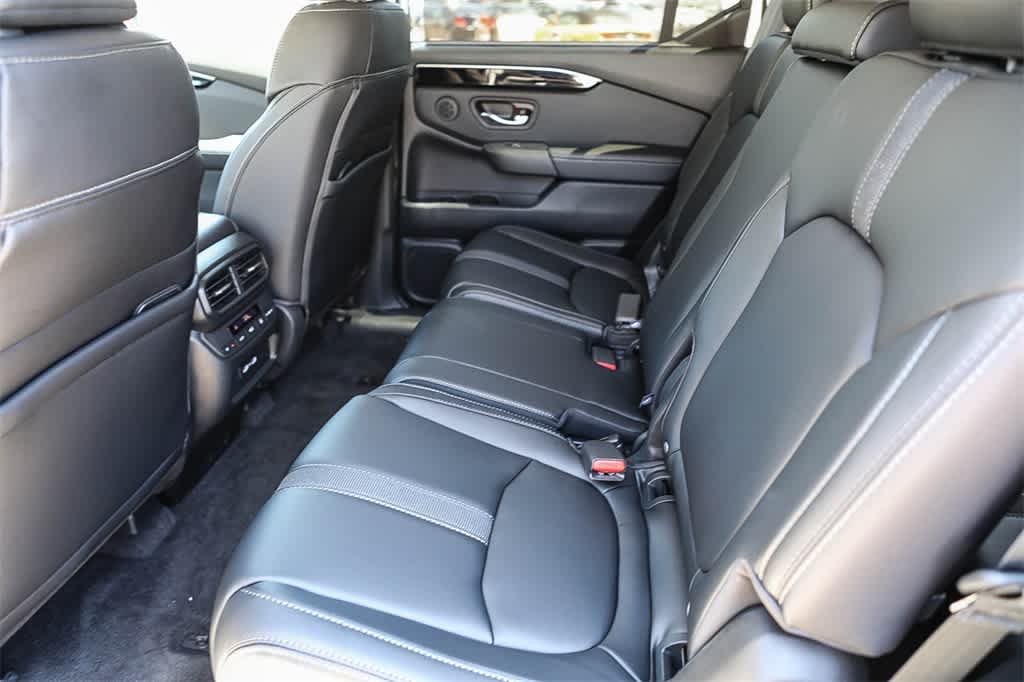 Thumbnail: 2025 Honda Pilot - 17