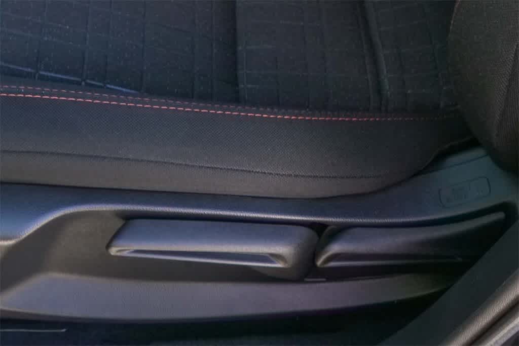 Thumbnail: 2025 Honda HR-V - 20