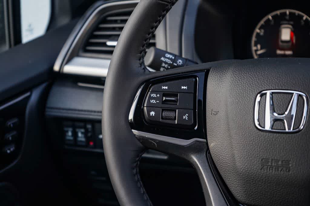 Thumbnail: 2026 Honda Odyssey - 17