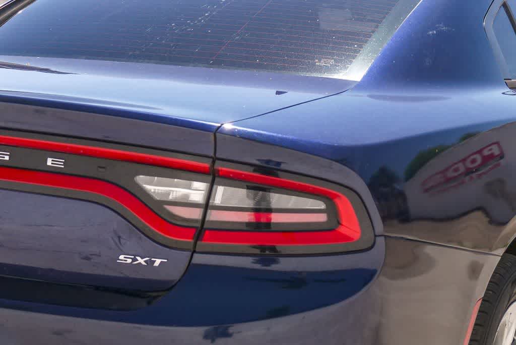 Thumbnail: 2015 Dodge Charger - 10