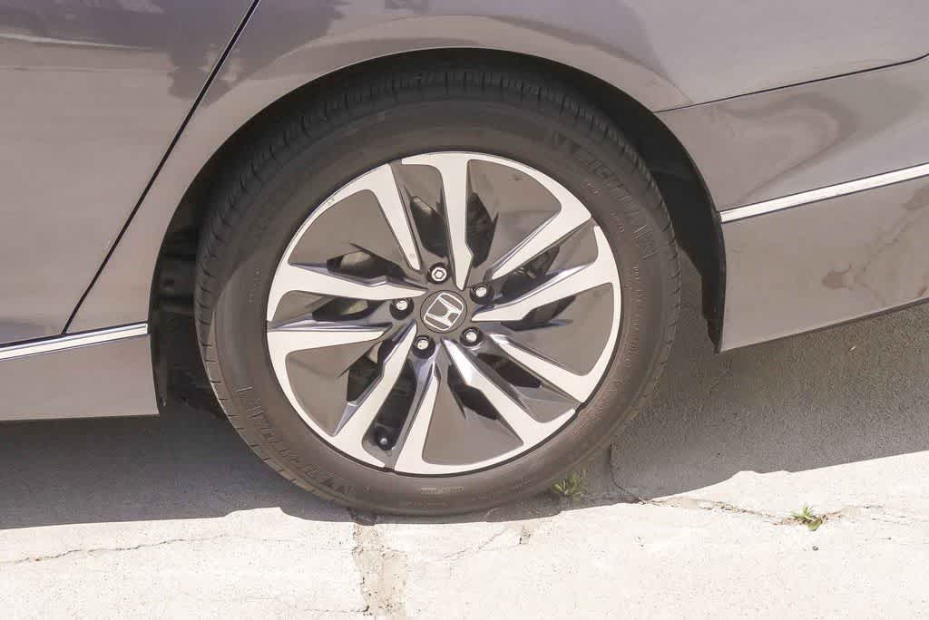 Thumbnail: 2018 Honda Accord - 6