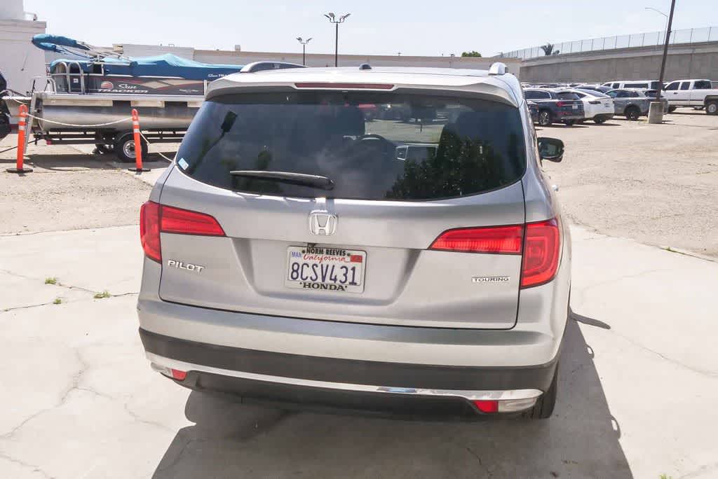 Thumbnail: 2018 Honda Pilot - 8