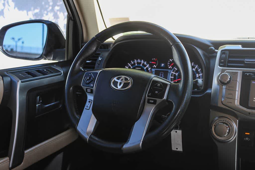 Thumbnail: 2017 Toyota 4Runner - 13