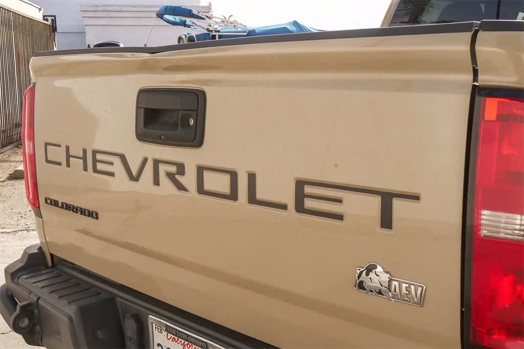 Thumbnail: 2022 Chevrolet Colorado - 11
