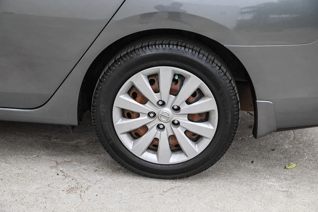 Thumbnail: 2019 Nissan Sentra - 10