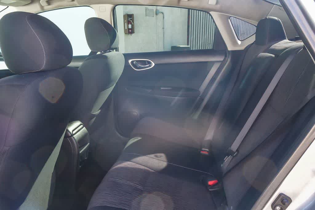 Thumbnail: 2014 Nissan Sentra - 15