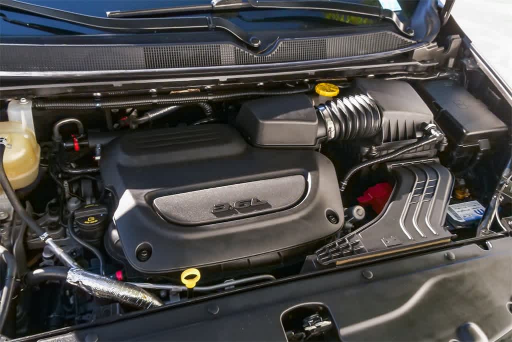 Thumbnail: 2019 Chrysler Pacifica - 23