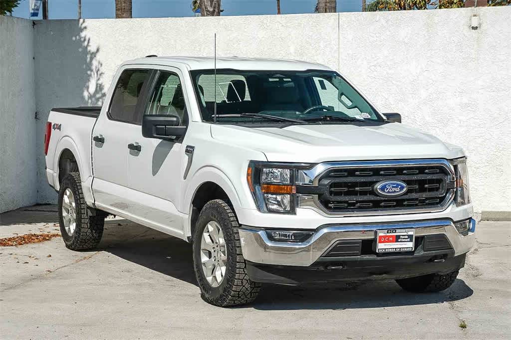 2023 Ford F-150 XLT photo 3