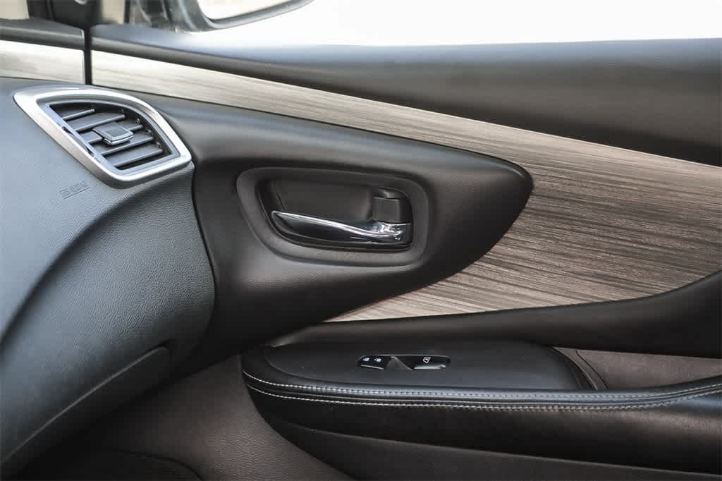 Thumbnail: 2018 Nissan Murano - 19