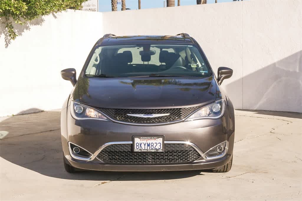 Thumbnail: 2019 Chrysler Pacifica - 2
