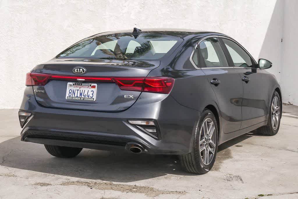 Thumbnail: 2020 Kia Forte - 9