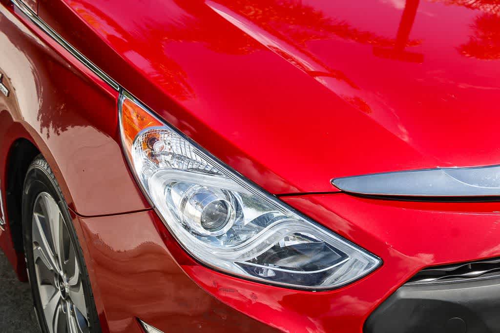 Thumbnail: 2013 Hyundai Sonata - 4